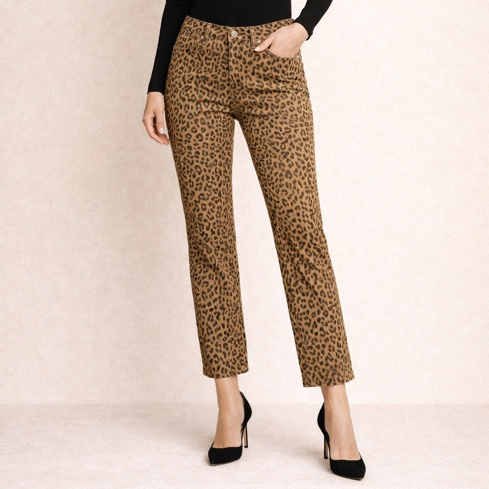 NWT DKNY Jeans leopard print high-rise flare raw hem denim jeans